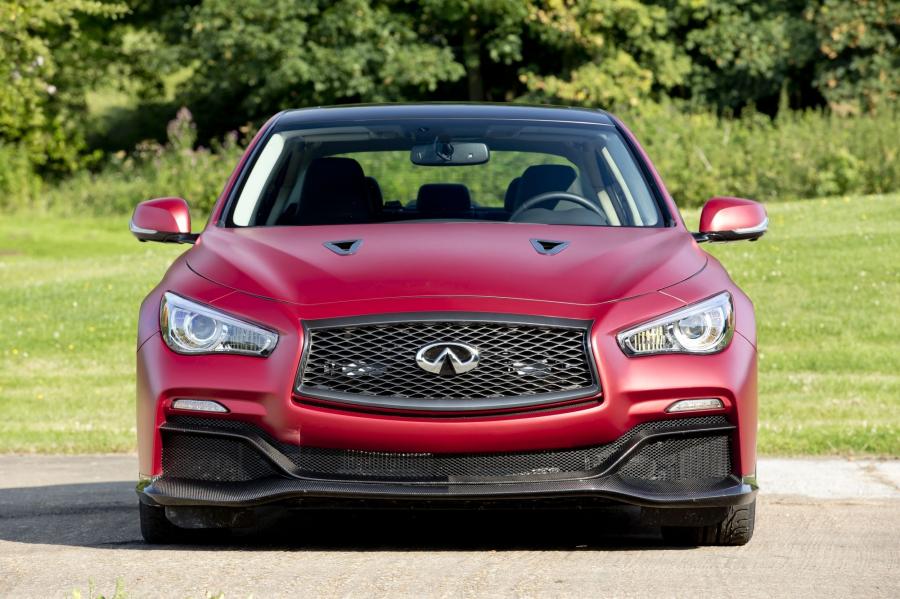  Infiniti Q50 Eau Rouge 2014 года  (фото 5 из 25)